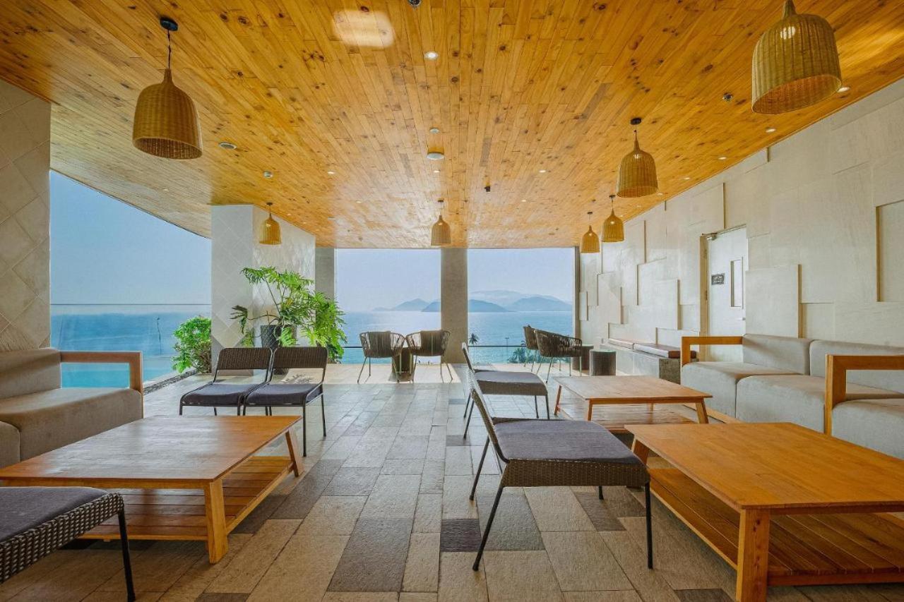 Panorama Sky Blue Nha Trang Aparthotel Exterior photo