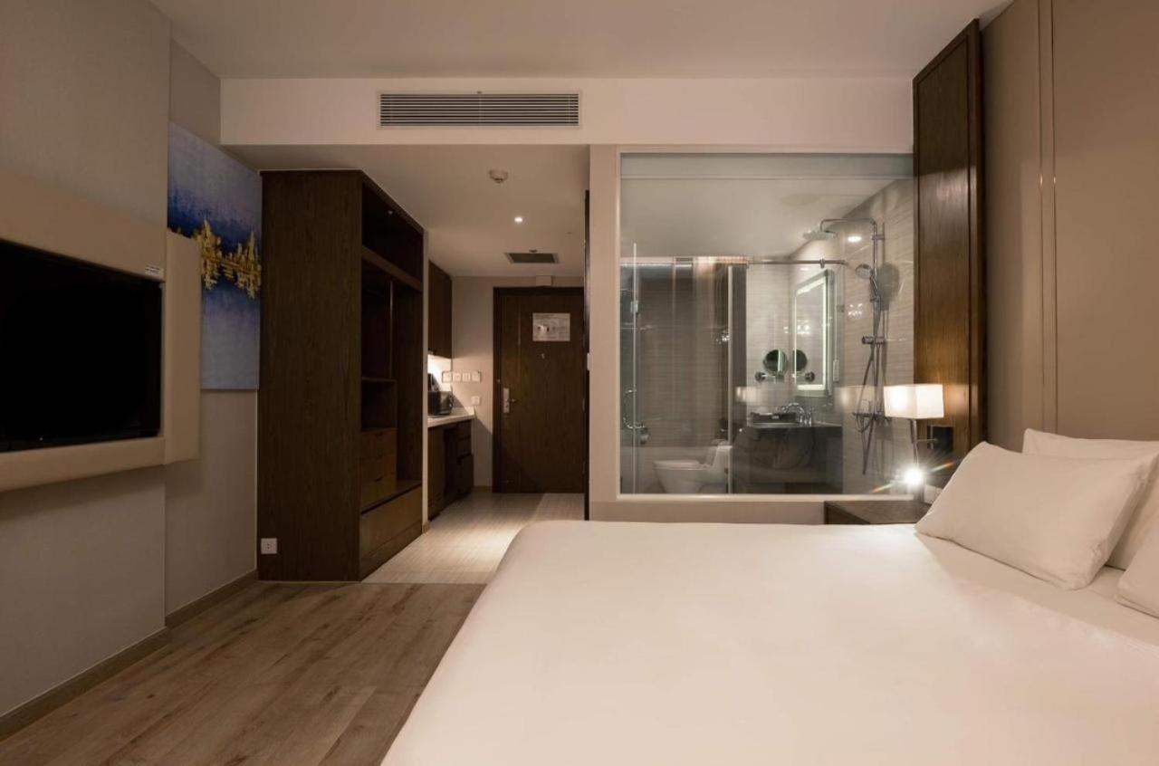 Panorama Sky Blue Nha Trang Aparthotel Exterior photo