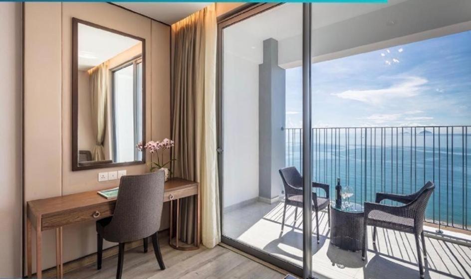 Panorama Sky Blue Nha Trang Aparthotel Exterior photo