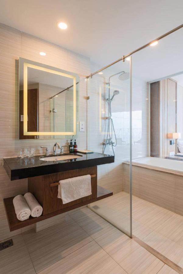 Panorama Sky Blue Nha Trang Aparthotel Exterior photo